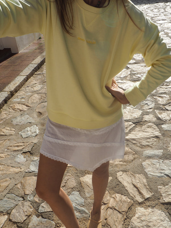 Sudadera  "amour salado" amarilla