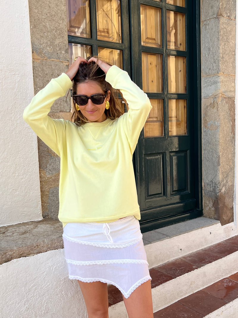 Sudadera  "amour salado" amarilla